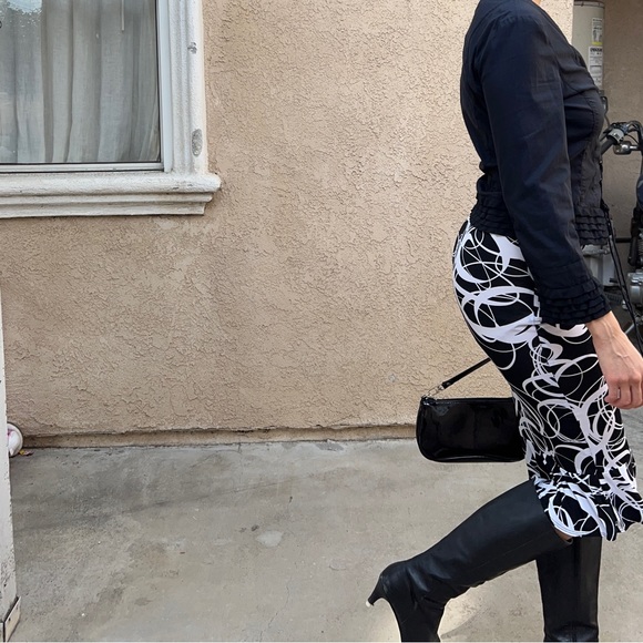 BCBG MAXAZRIA black lace tie front top - Picture 3 of 5